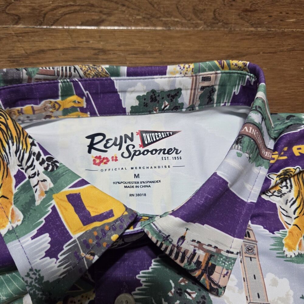 NWT Reyn Spooner University of LSU TIGERS Hawaiian Shirt Men’s Medium Louisiana - Picture 3 of 7